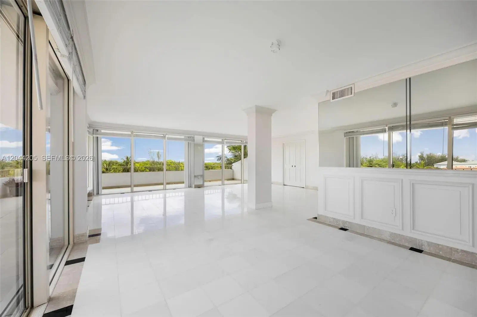 155 Ocean Lane Dr # 600, Key Biscayne FL 33149