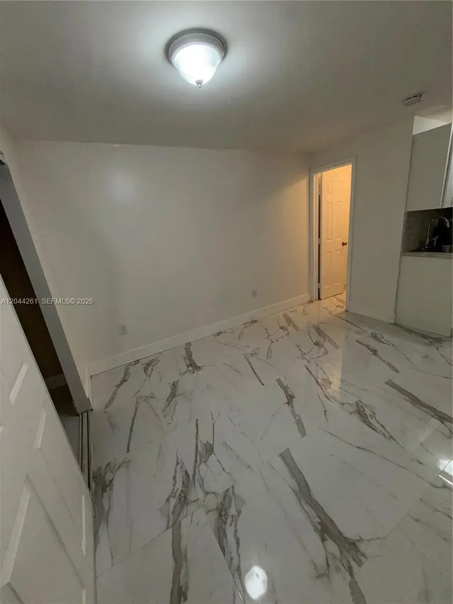 6497 W 8th Ln # 6497, Hialeah FL 33012