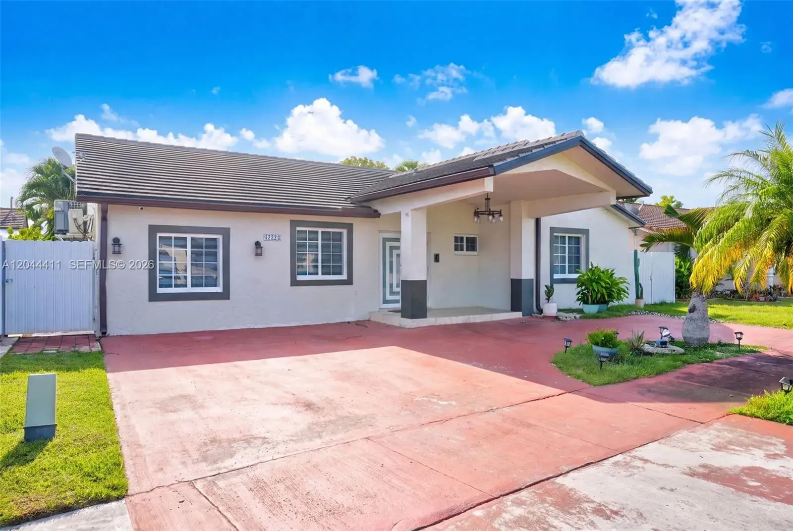 3 bedroom 2 bath for sale at 17075 SW 145th Ave, Miami FL 33177