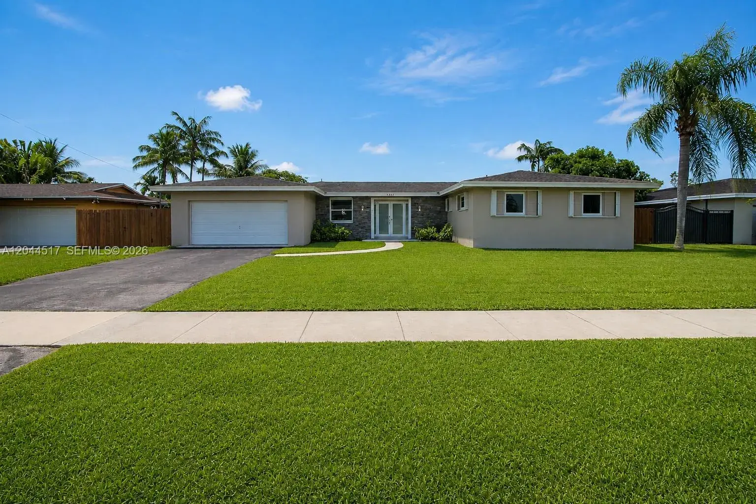 15445 SW 99th Ave # 15445, Miami FL 33157