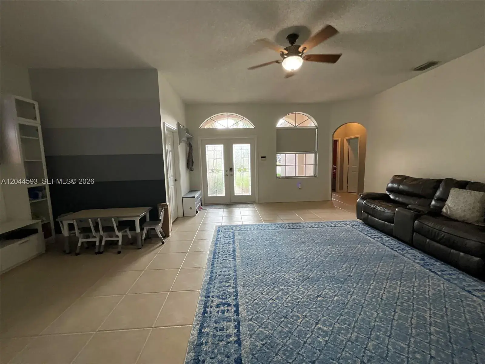 2335 SE 4th Pl, Homestead FL 33033