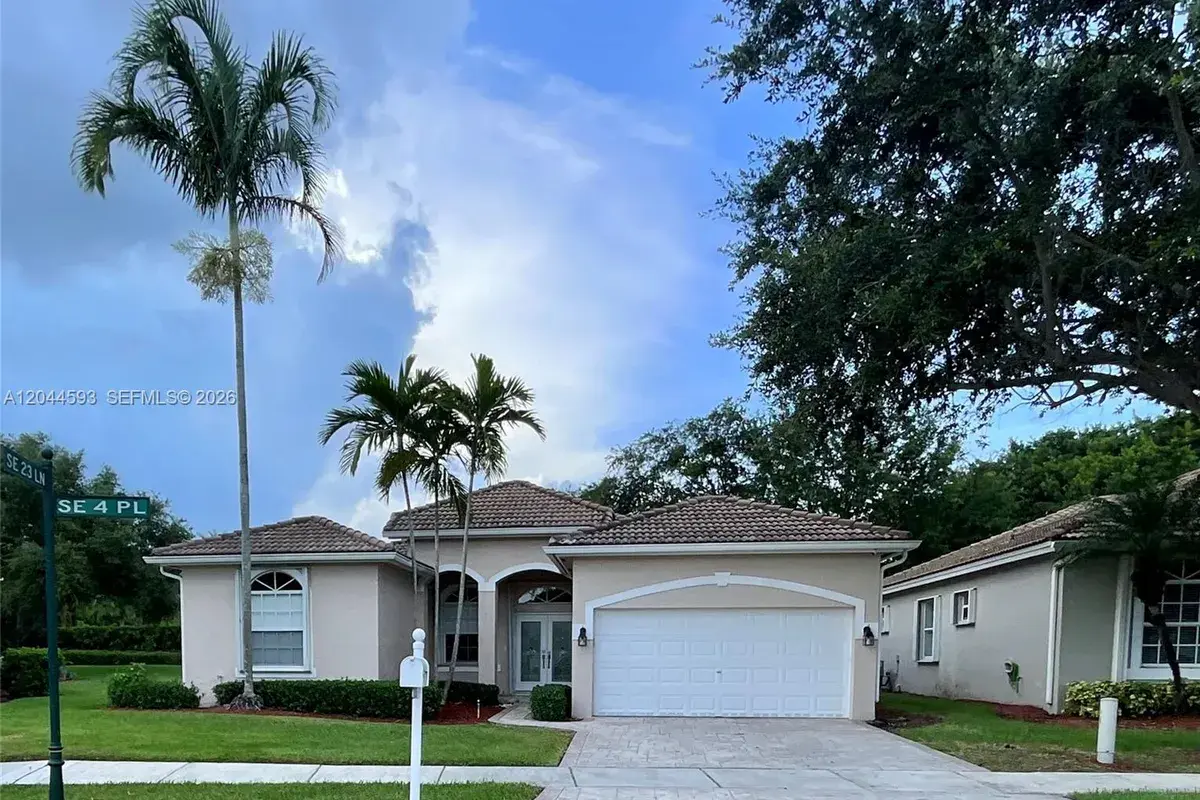 2335 SE 4th Pl, Homestead FL 33033