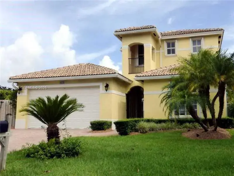 9026 SW 160th Ter, Palmetto Bay FL 33157