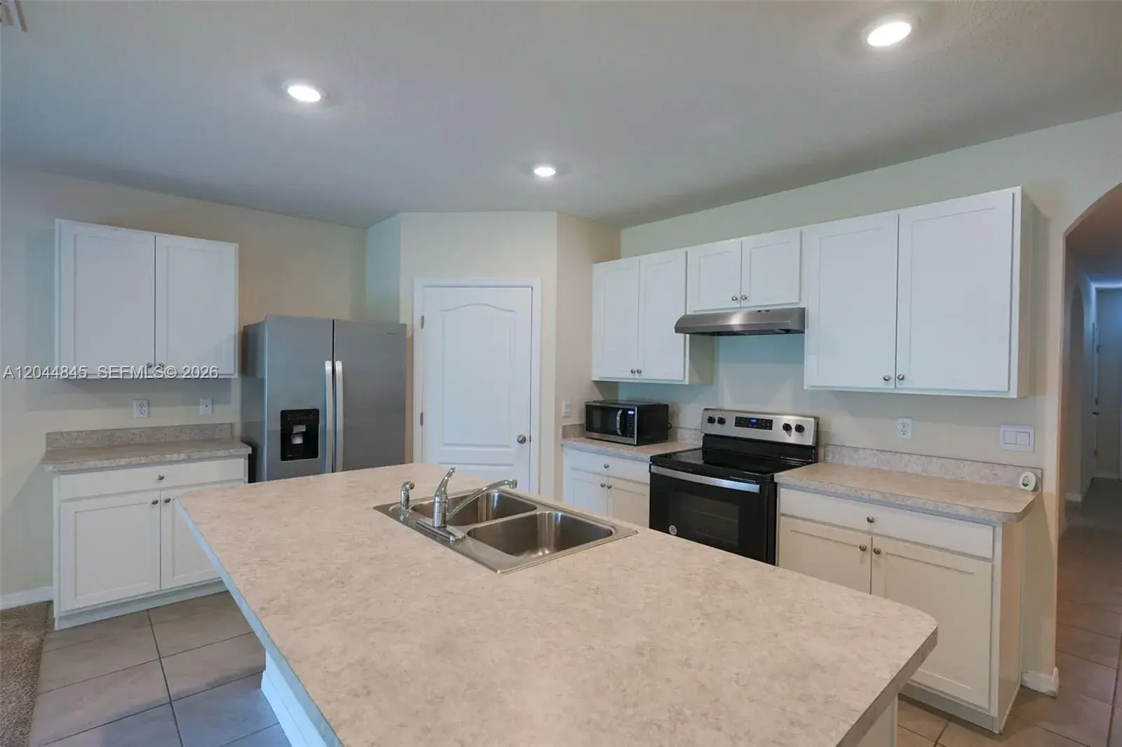 660 COTULLA Dr, Kissimmee FL 34758