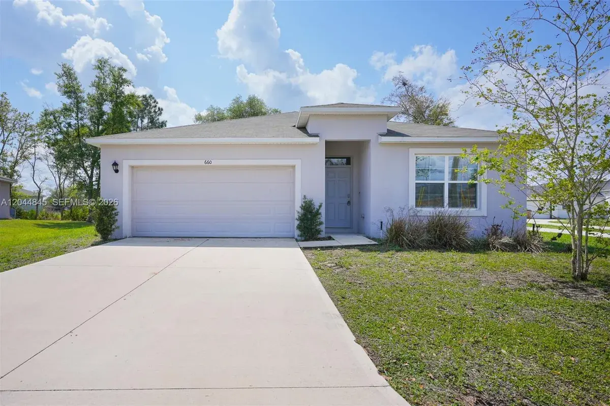 660 COTULLA Dr, Kissimmee FL 34758