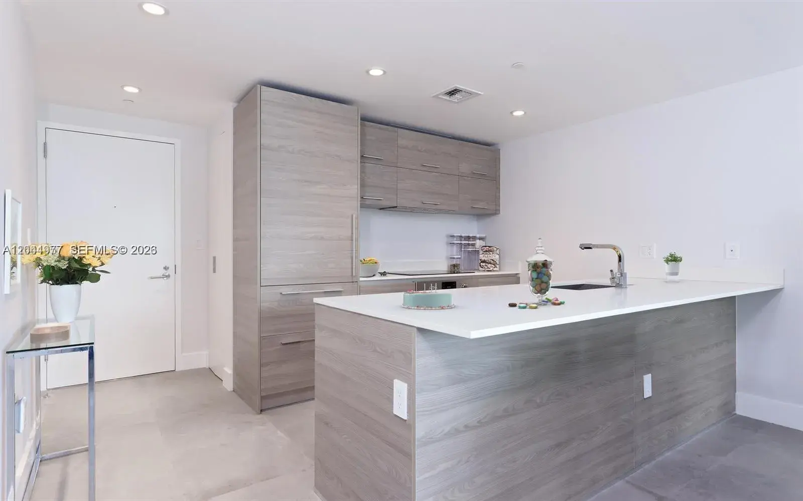 1300 S Miami Ave # 3311, Miami FL 33130