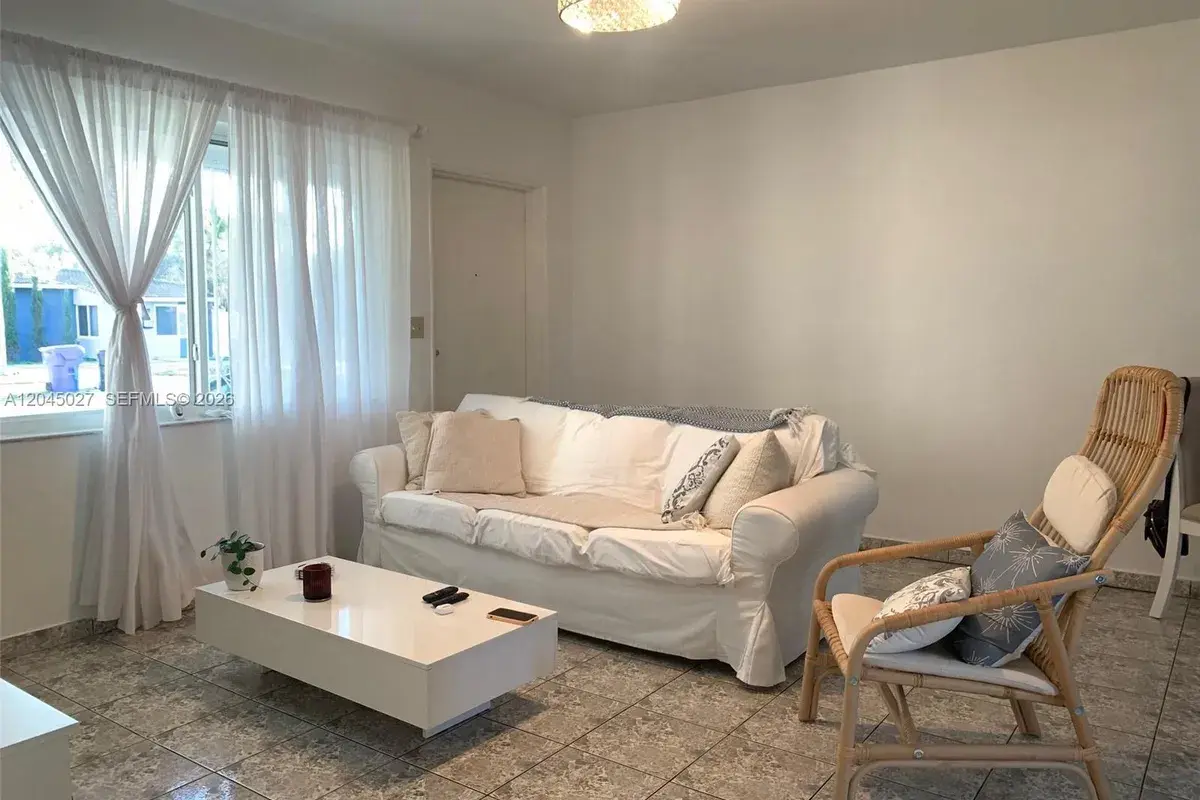 2131 Arthur St # 0, Hollywood FL 33020