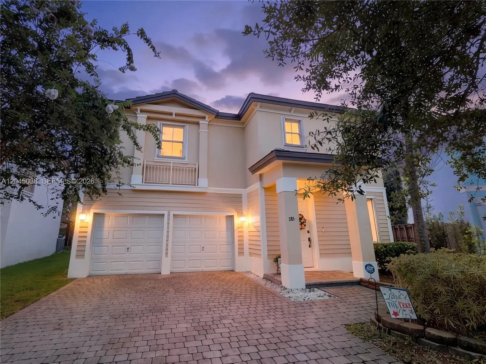 285 NE 32nd Ter, Homestead FL 33033