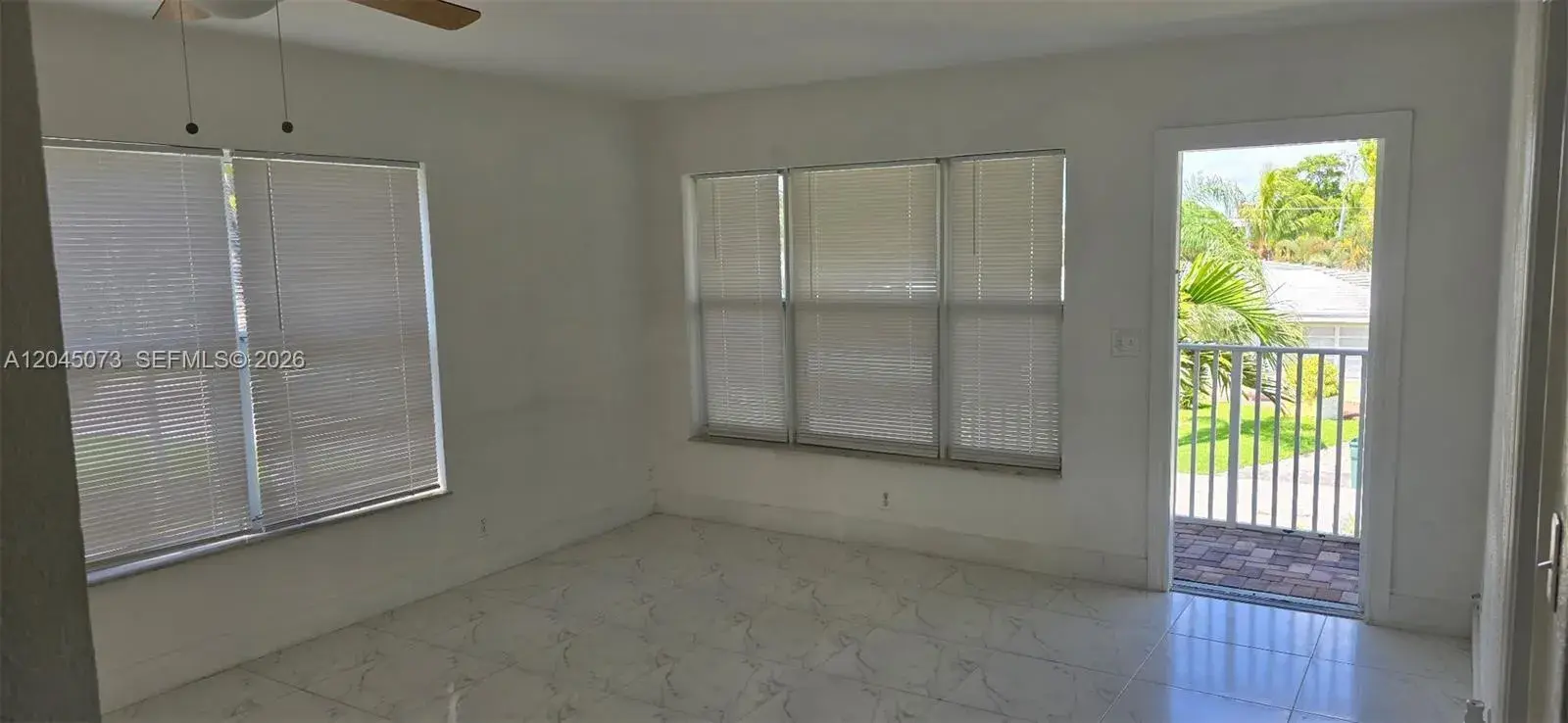 1 bedroom 1 bath for rent at 3260 NE 19th Ave # 11, Oakland Park FL 33306