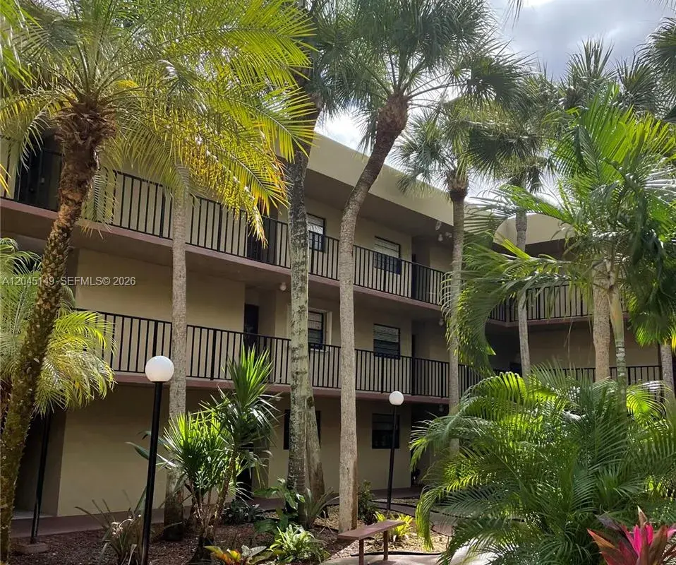 10835 SW 112th Ave # 212, Miami FL 33176