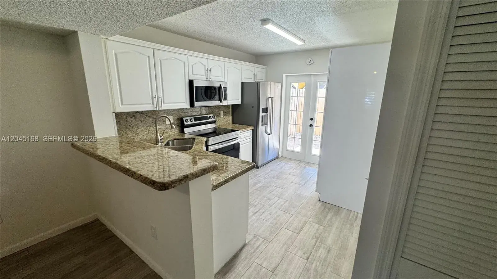 7439 W 22nd Ave # 103, Hialeah FL 33016
