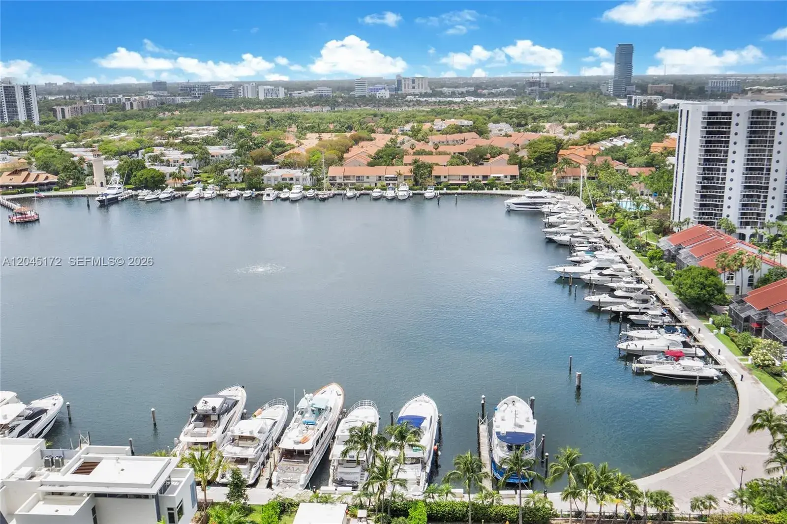 21055 Yacht Club Dr # 2005, Aventura FL 33180