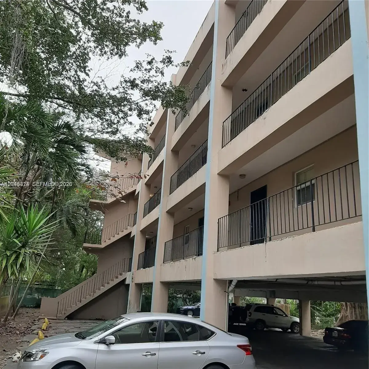 645 NE 121st St # 306, North Miami FL 33161