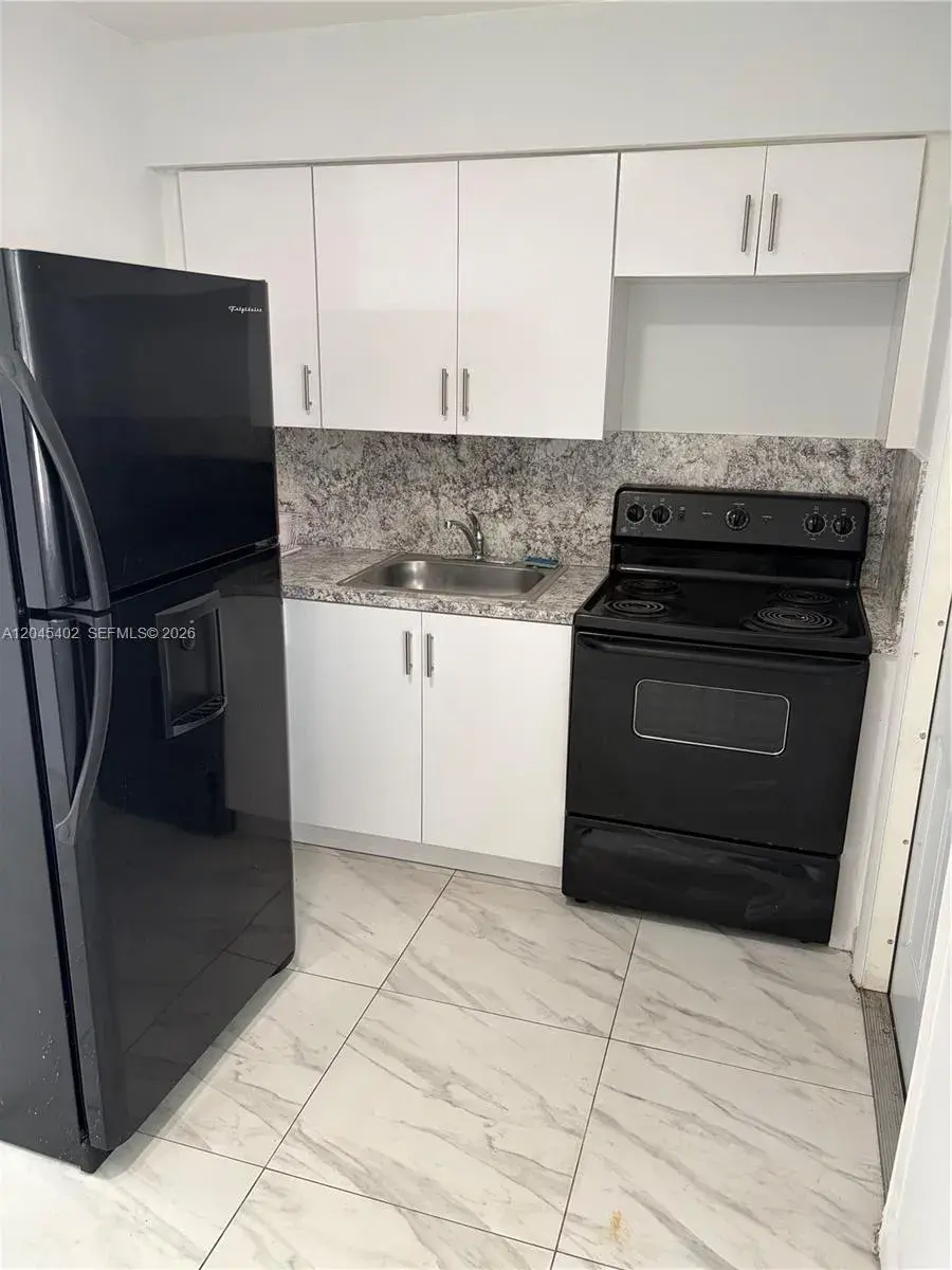 14399 NE 5th Pl # 5, North Miami FL 33161