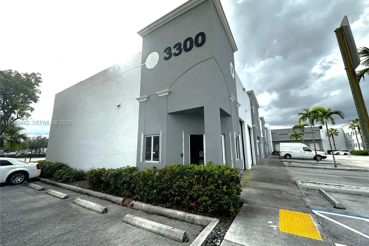 3300 NW 112th Ave # 11, Doral FL 33172