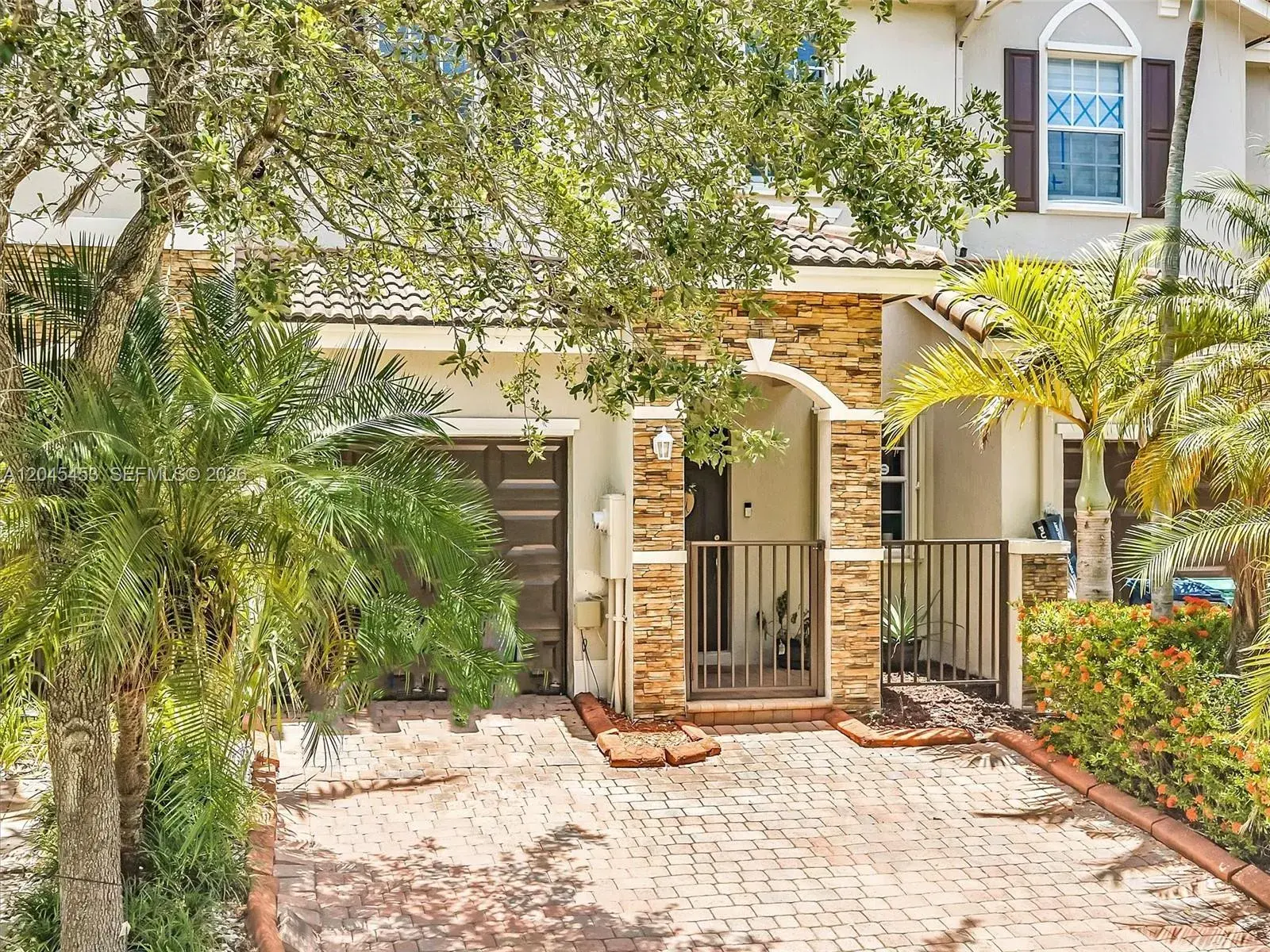8887 SW 225th St, Cutler Bay FL 33190
