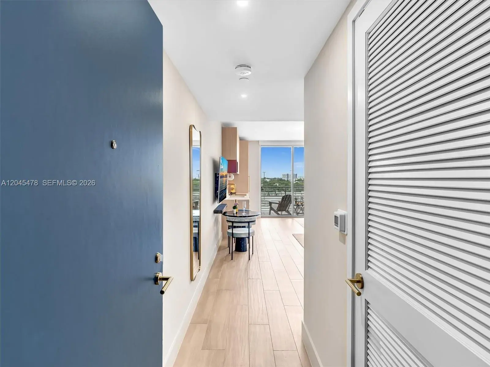 90 NE 32nd st # 724, Miami FL 33137