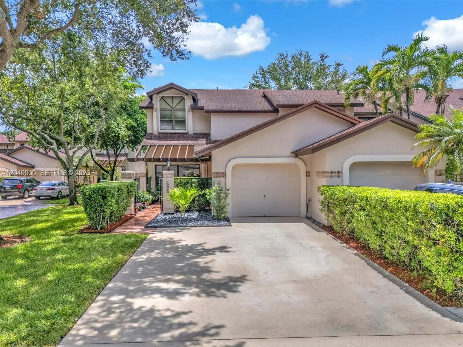 3 bedroom 2 bath Residential for sale at 10060 SW 137th Ct, Miami FL 33186