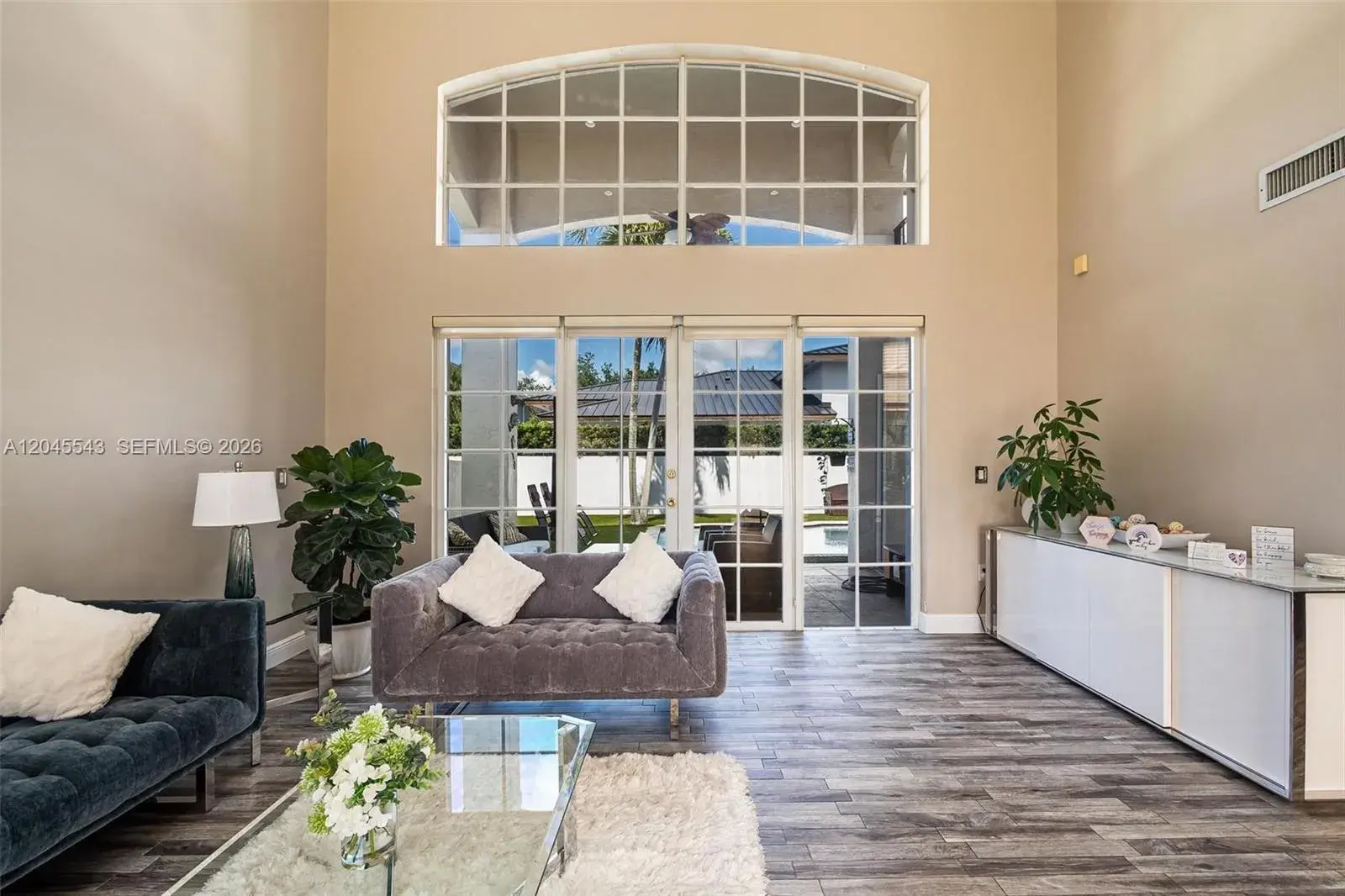 15941 NW 83rd Ave, Miami Lakes FL 33016