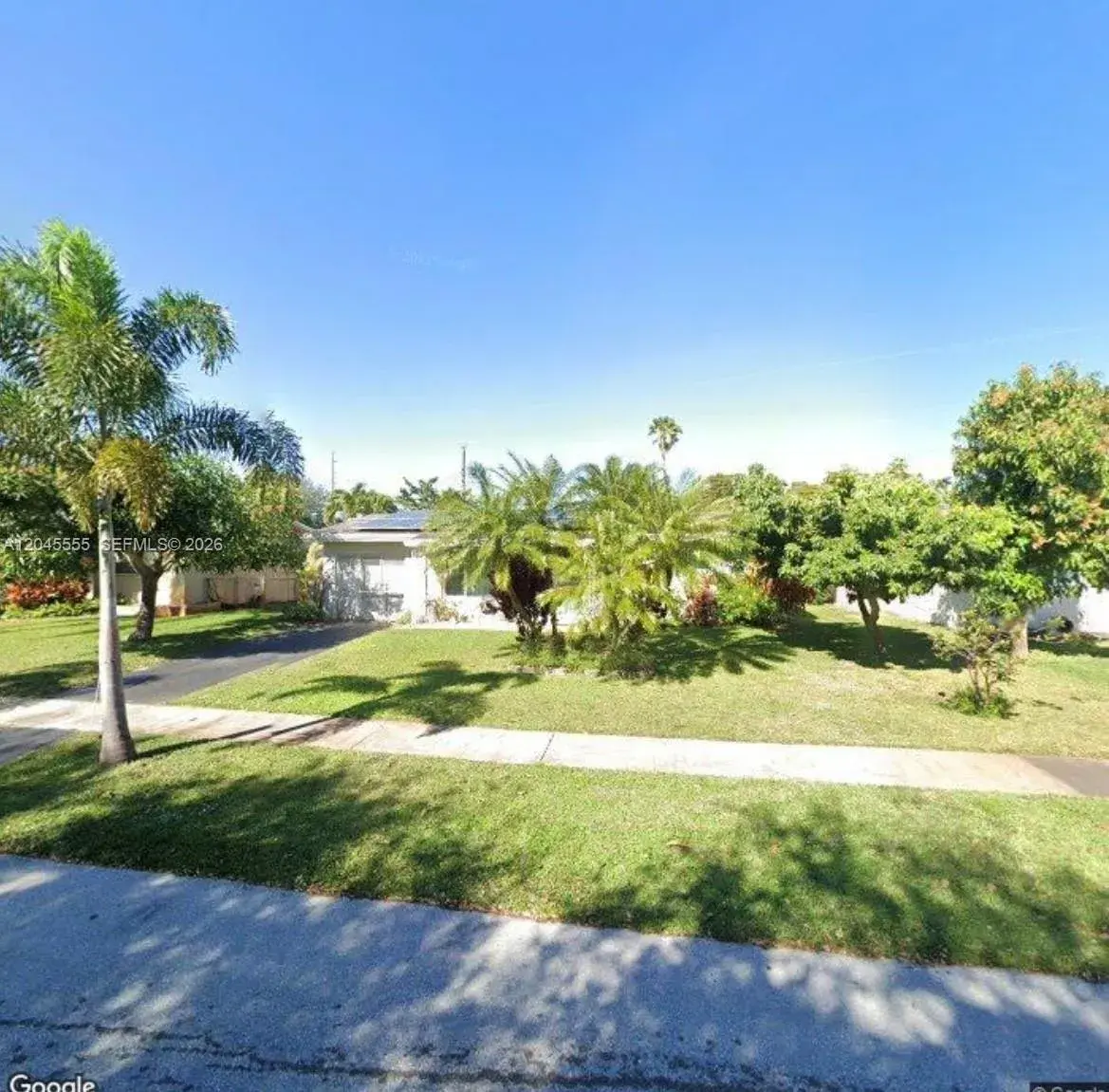 6321 Thomas St, Hollywood FL 33024