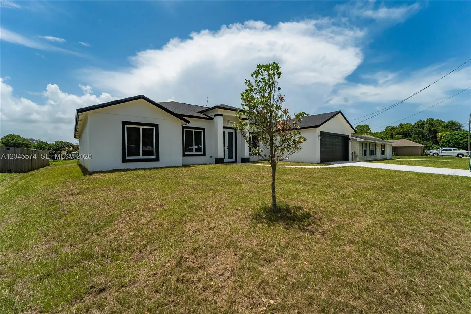 5203 Birch Dr, Fort Pierce FL 34945