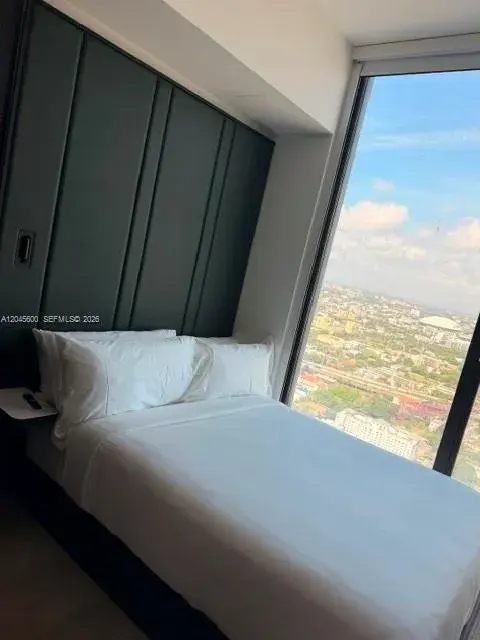 20 NE 11th ST # 4807A, Miami FL 33132