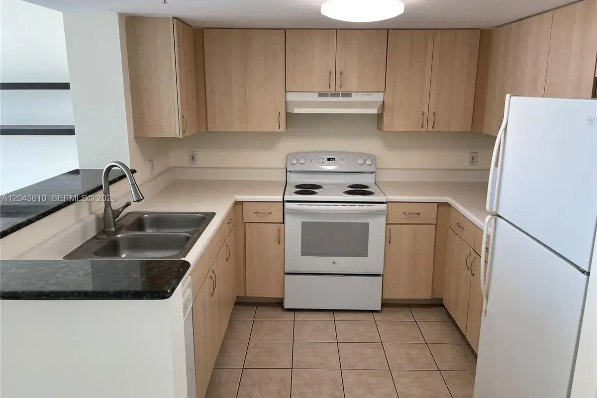 3000 Coral Way # 1402, Miami FL 33145