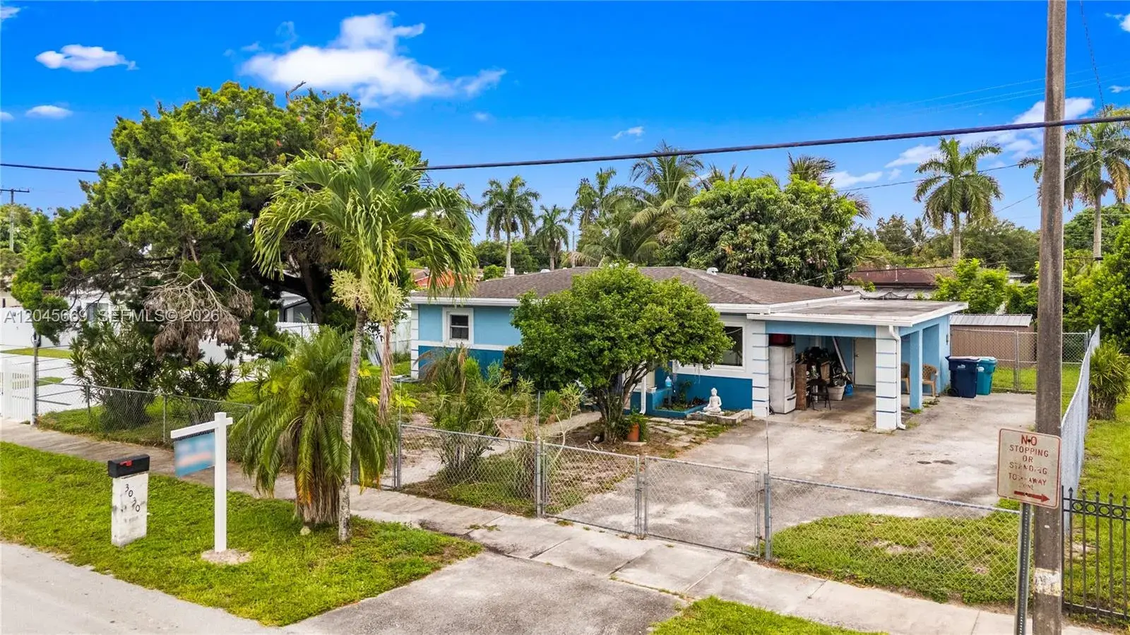 3030 NW 176th St, Miami Gardens FL 33056