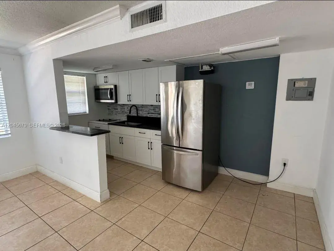 3901 SW 112th Ave # 24, Miami FL 33165