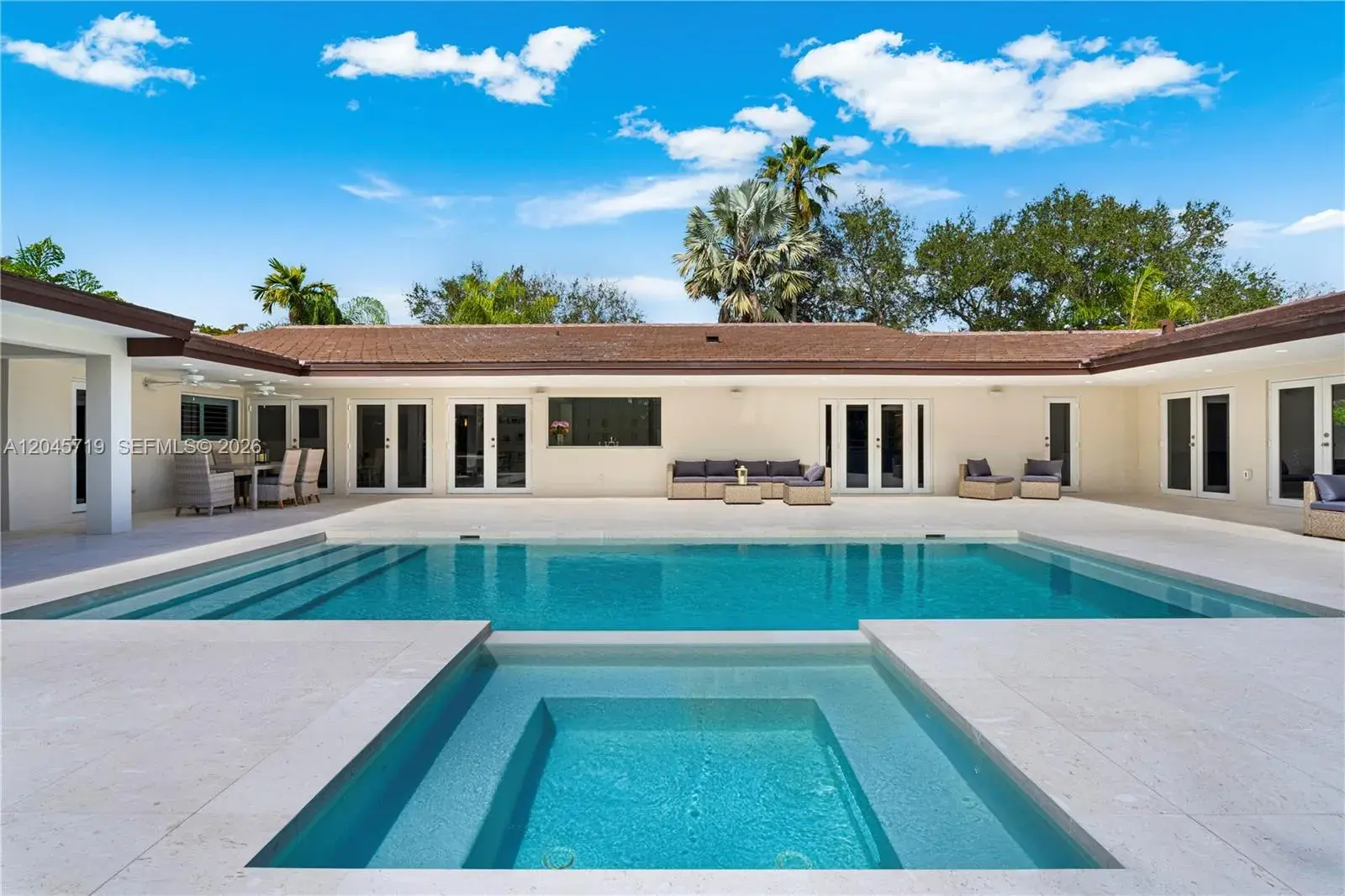 6700 SW 117th St, Pinecrest FL 33156