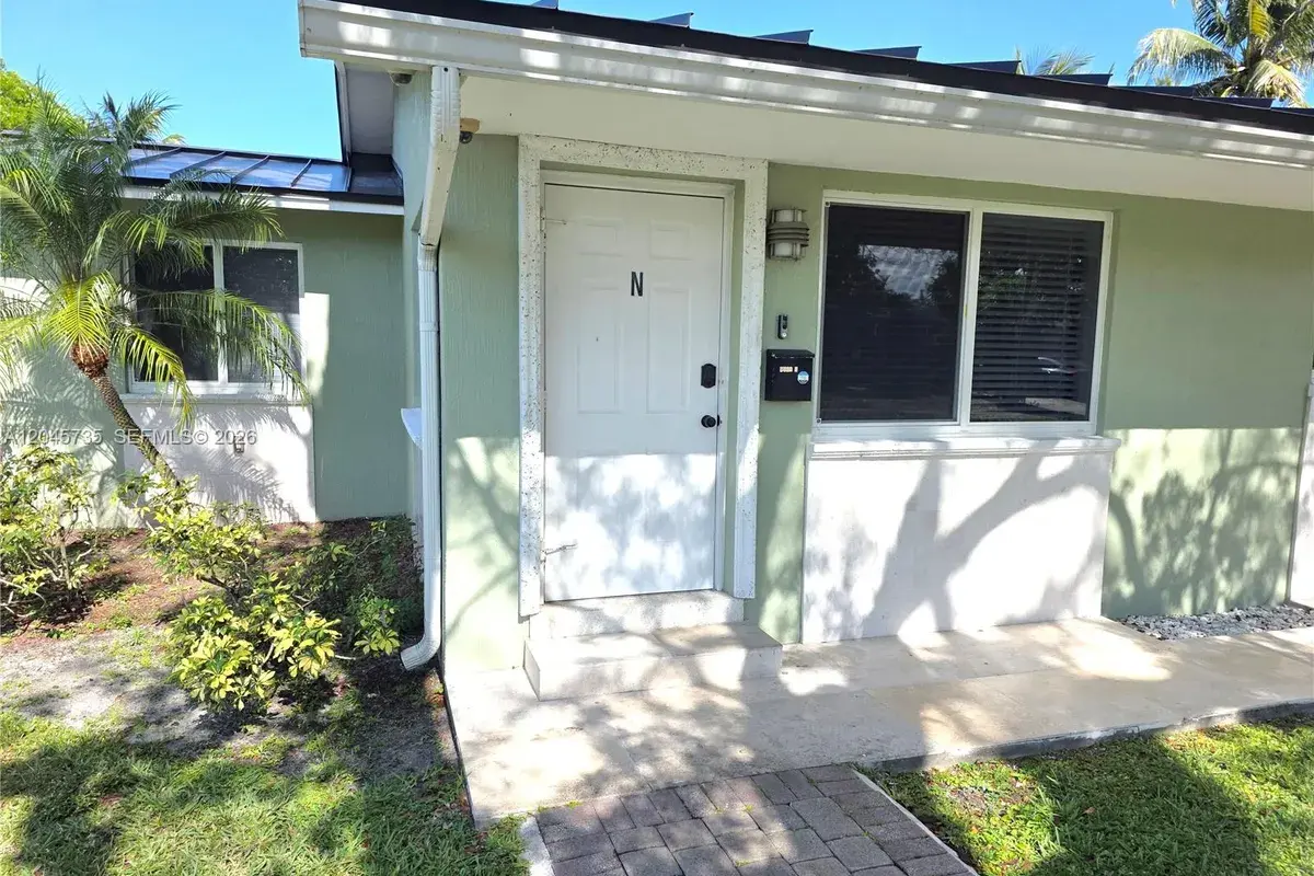 2111 N 26th Ave, Hollywood FL 33020
