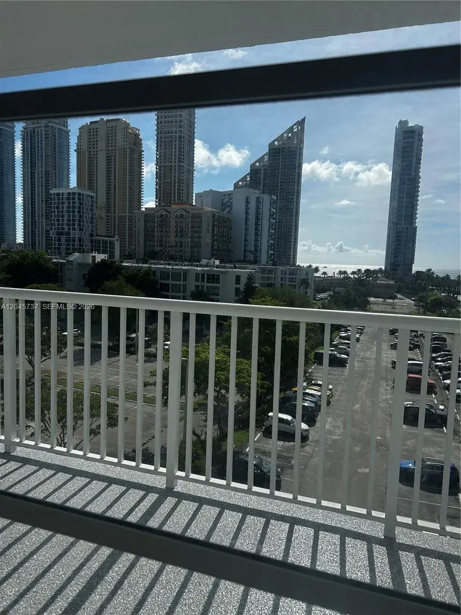 231 174th St # 718, Sunny Isles Beach FL 33160