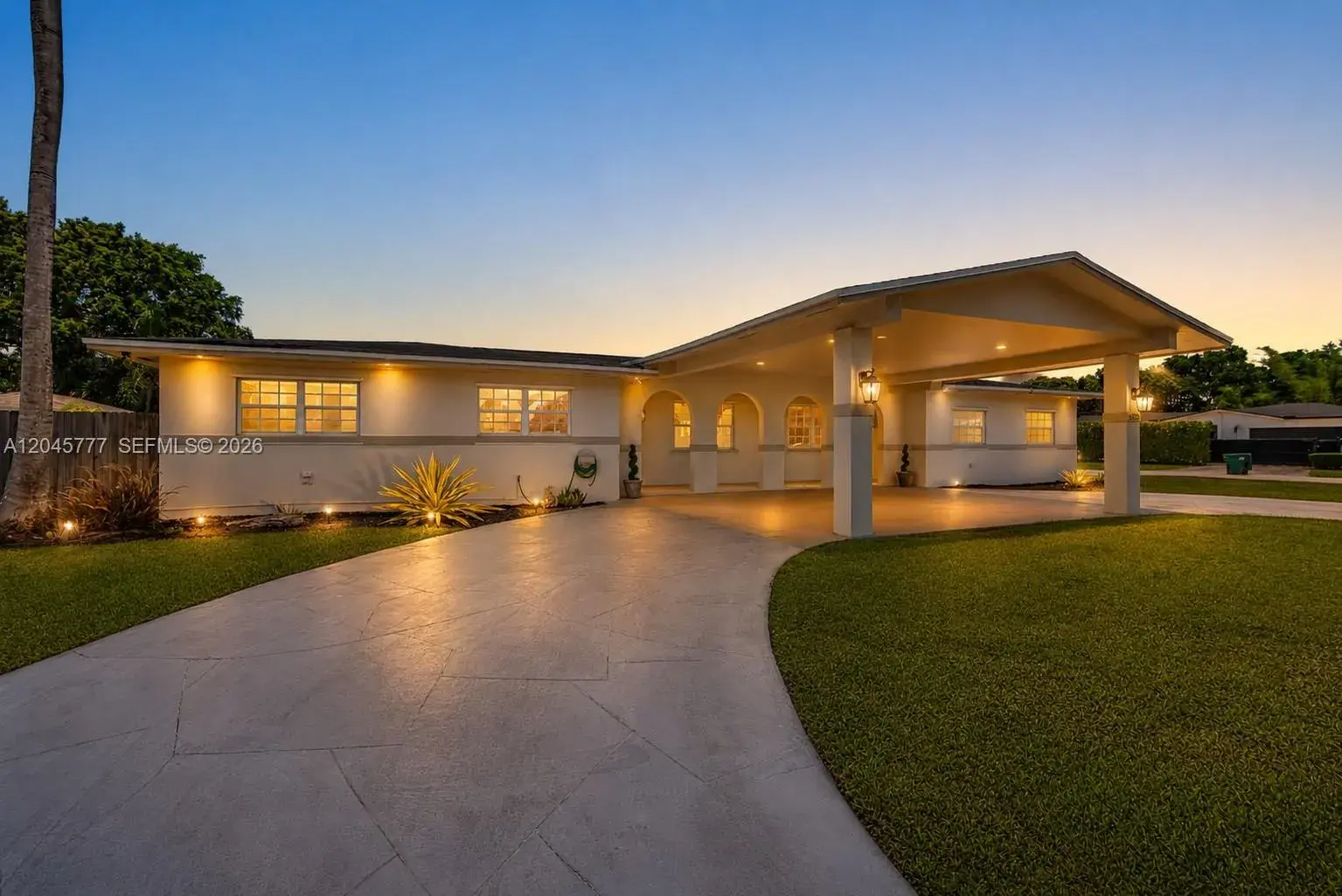 4 bedroom 2 bath for sale at 12805 SW 193rd Ter, Miami FL 33177