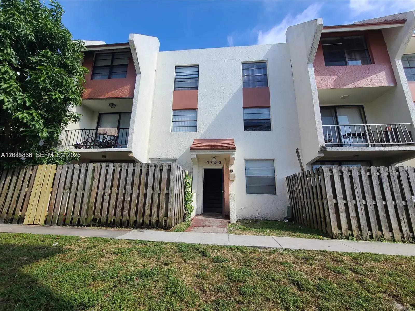 2 bedroom 2 bath for sale at 1750 NW 55th Ave # 103, Lauderhill FL 33313