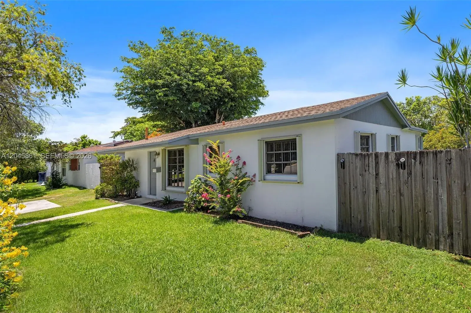 9971 SW 156th Ter, Miami FL 33157