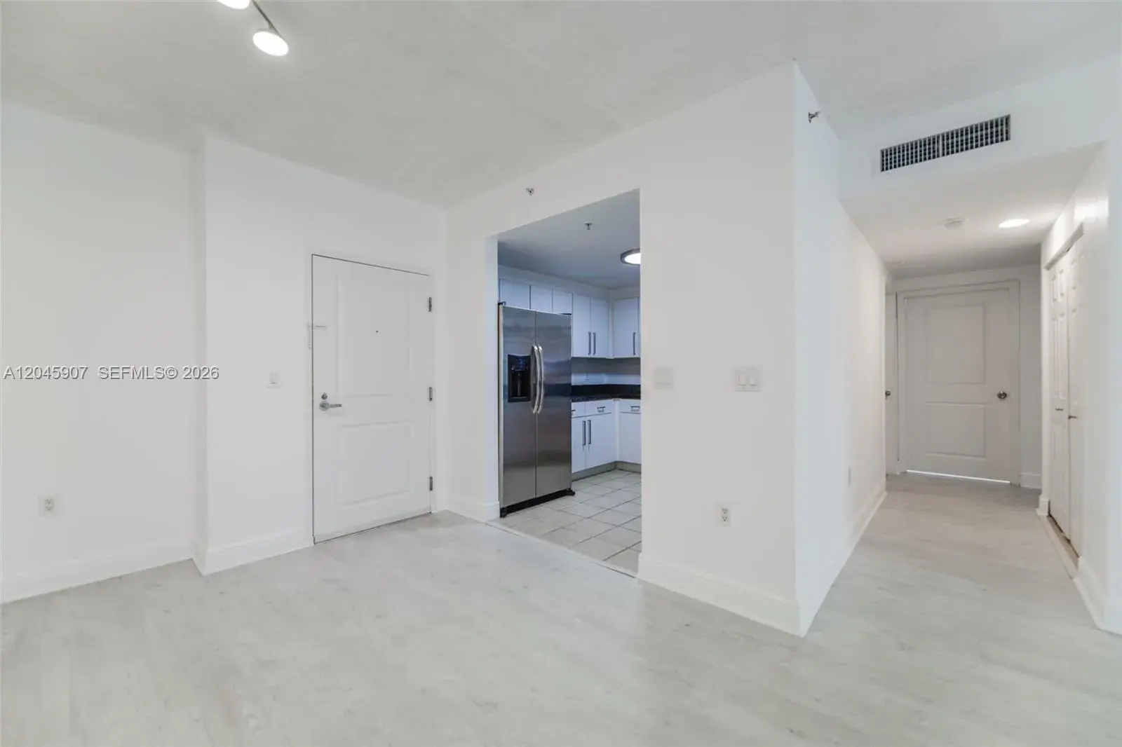 1250 S Miami Ave # 1906, Miami FL 33130