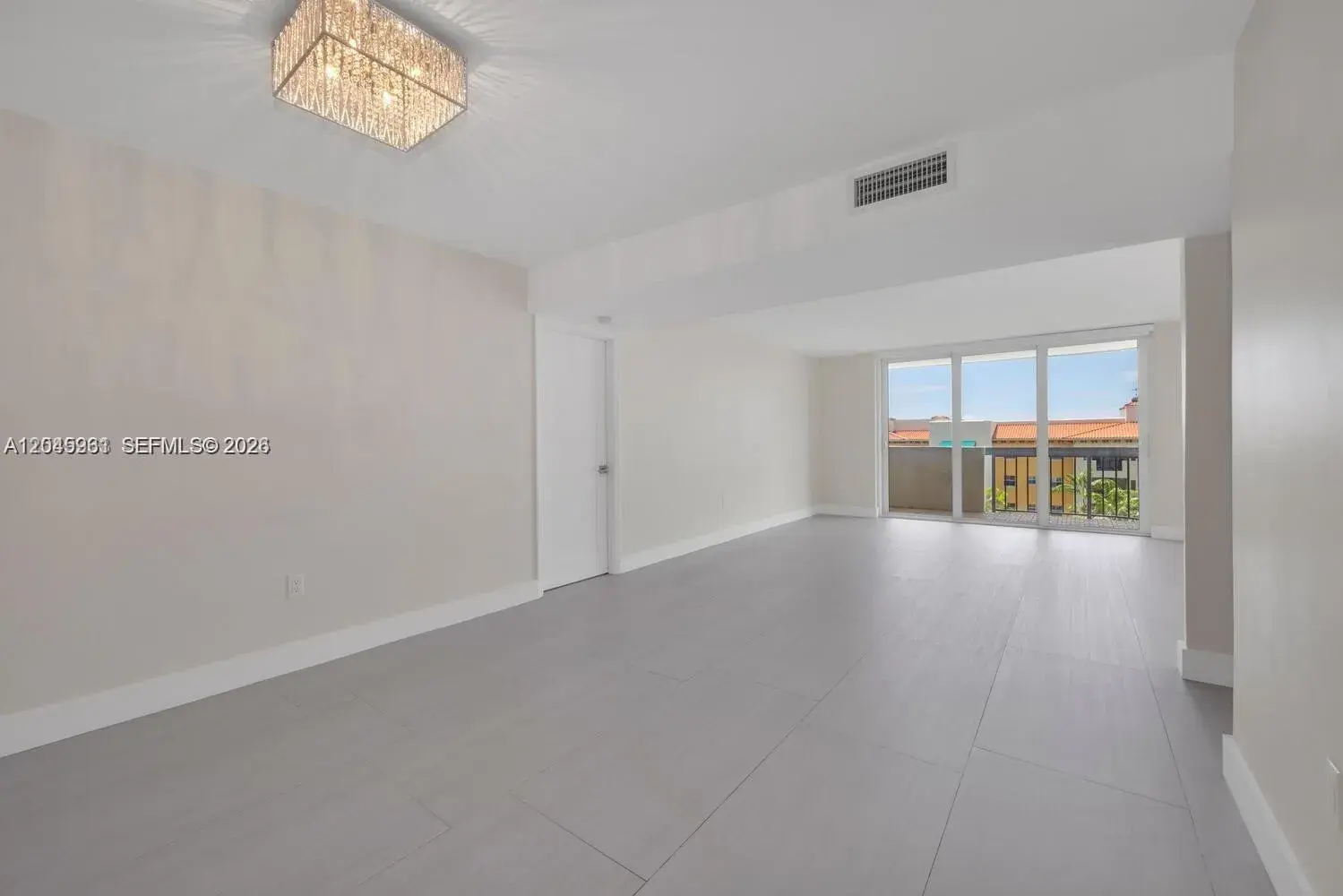 600 Biltmore Way # 618, Coral Gables FL 33134