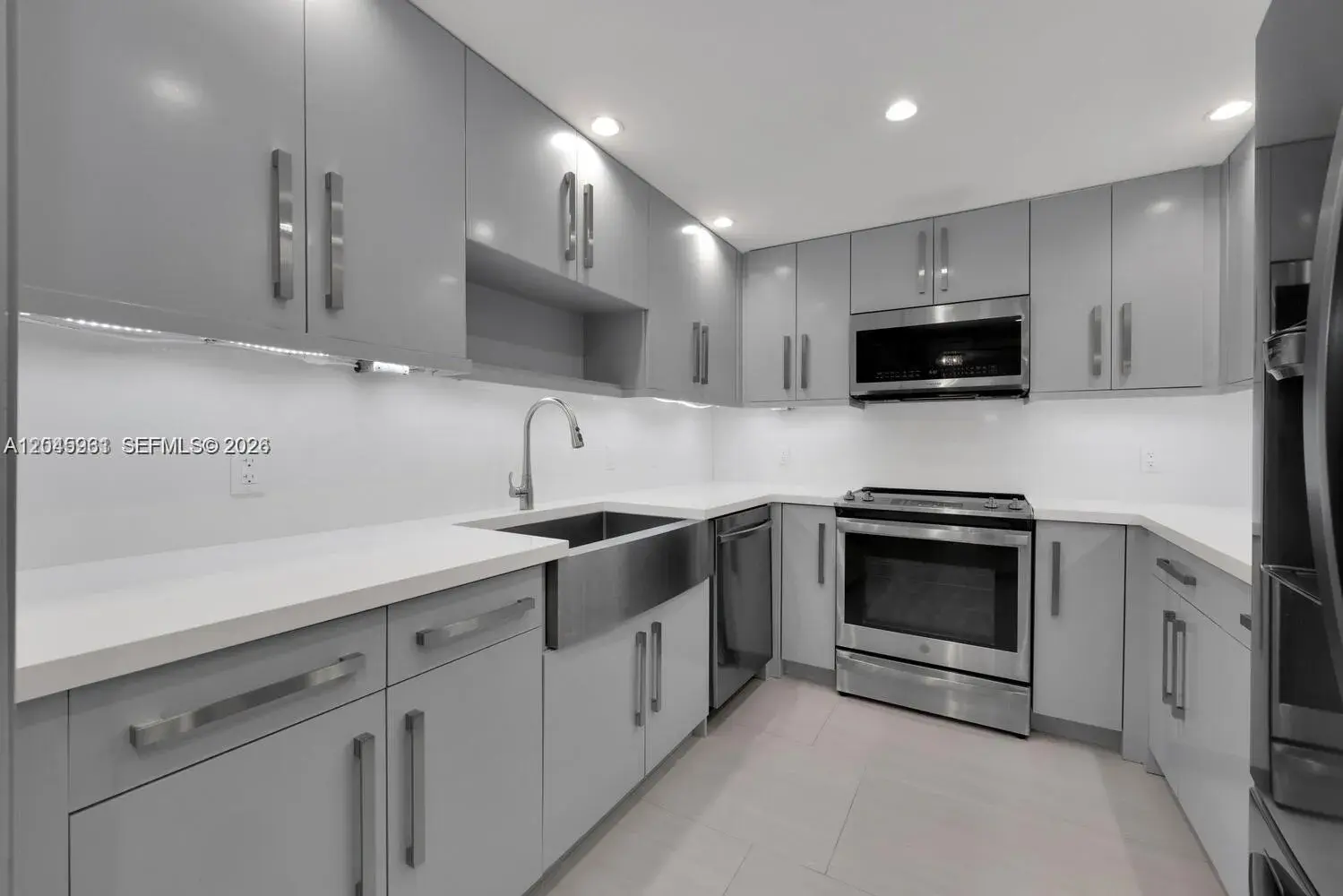 600 Biltmore Way # 618, Coral Gables FL 33134