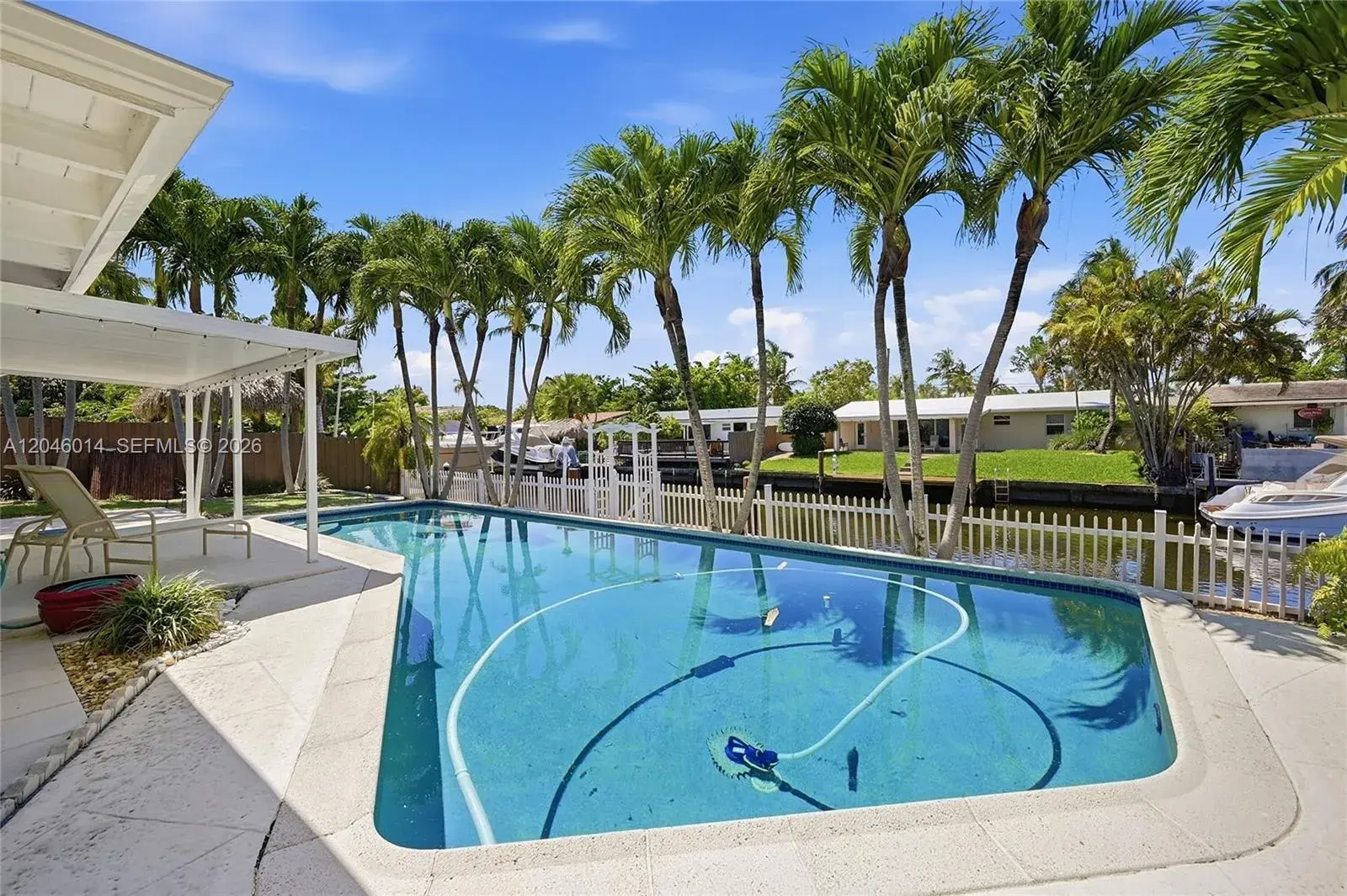3 bedroom 2 bath for sale at 1625 SW 5th Ct, Fort Lauderdale FL 33312