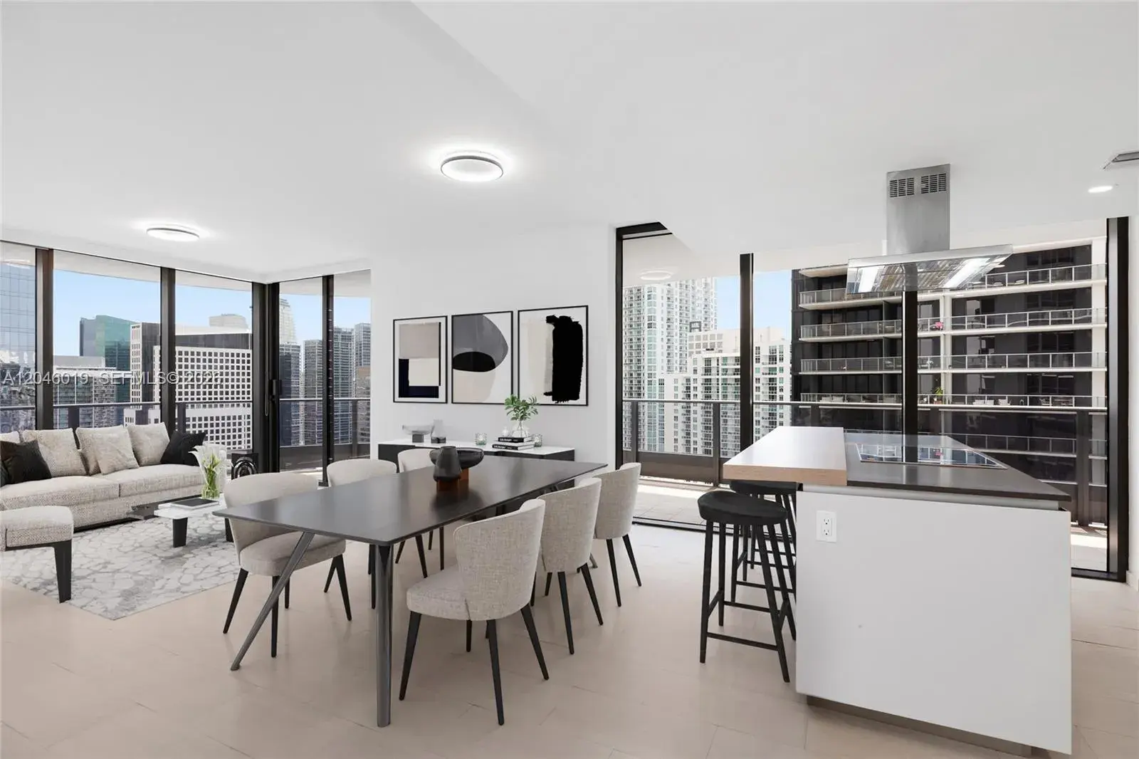 2 bedroom 2 bath Residential for sale at 1000 Brickell Plz # 4015, Miami FL 33131