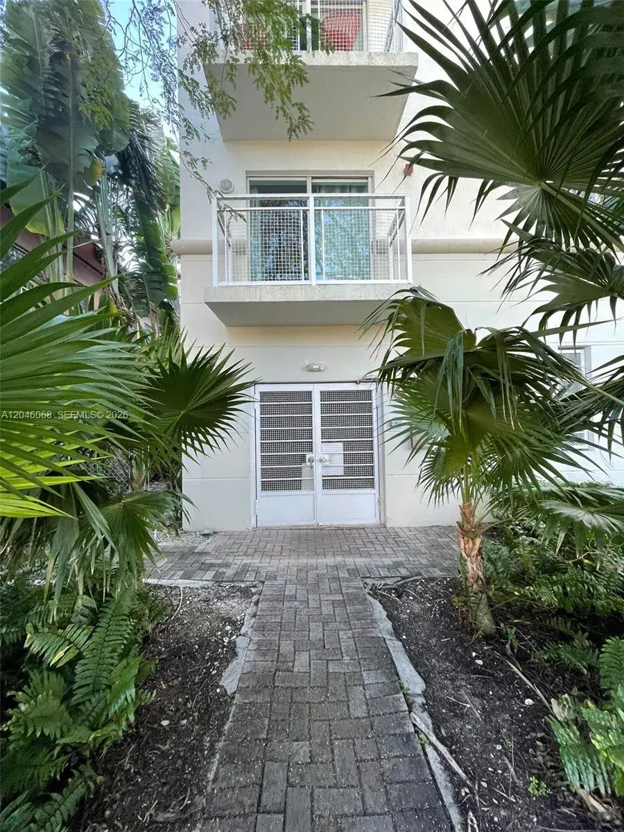1 bedroom 1 bath for sale at 630 85th St # 102, Miami Beach FL 33141