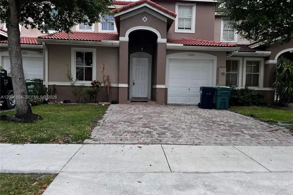 13802 SW 276th St, Homestead FL 33032