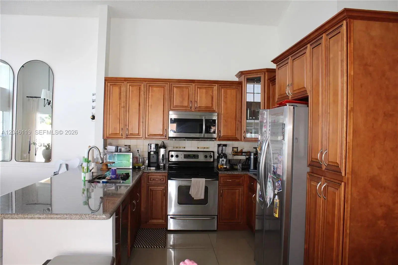 312 Bridgeton Rd, Weston FL 33326