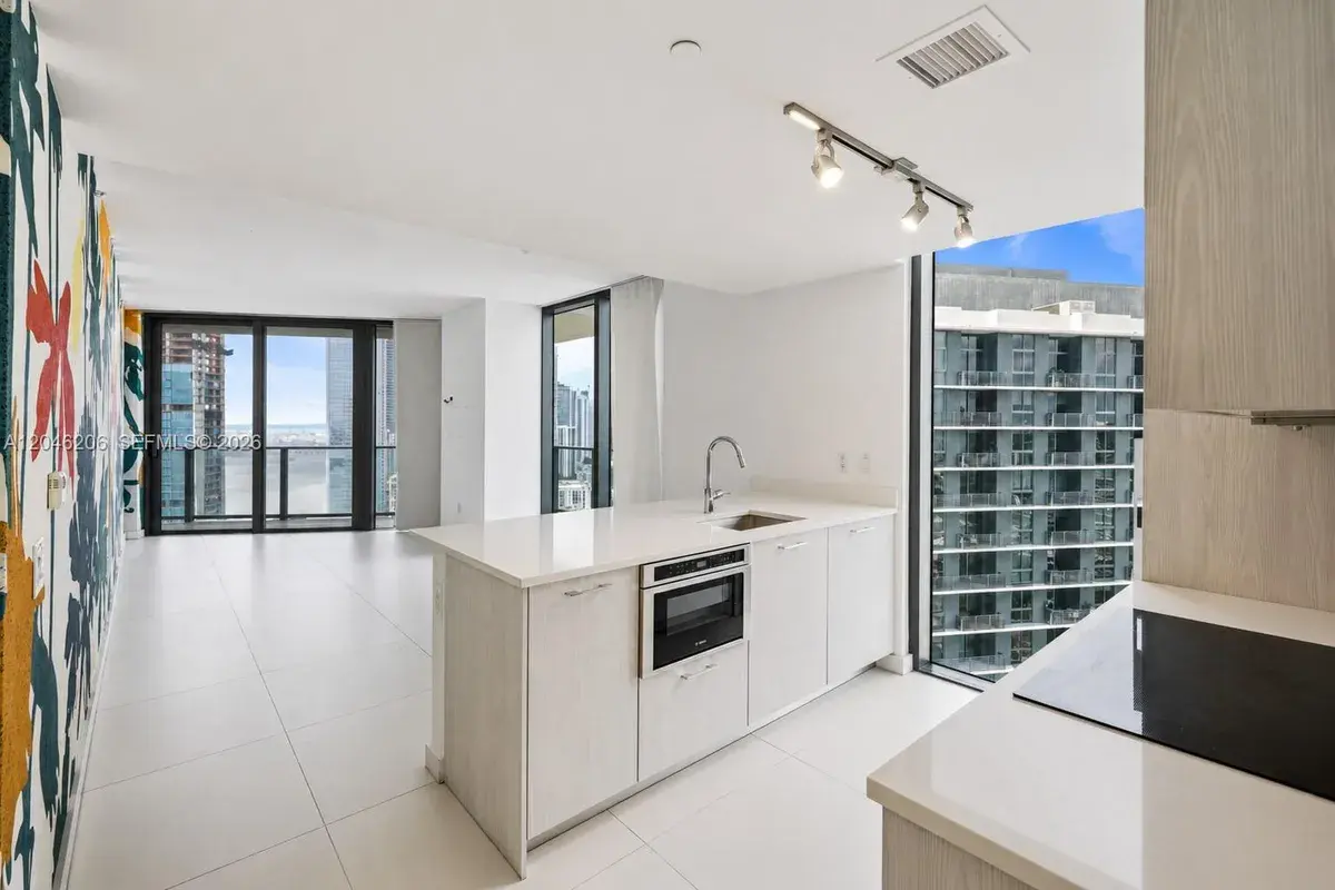 501 NE 31st St # 3208, Miami FL 33137