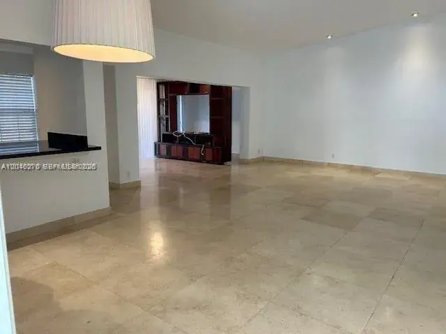21220 Harbor Way # 22, Aventura FL 33180