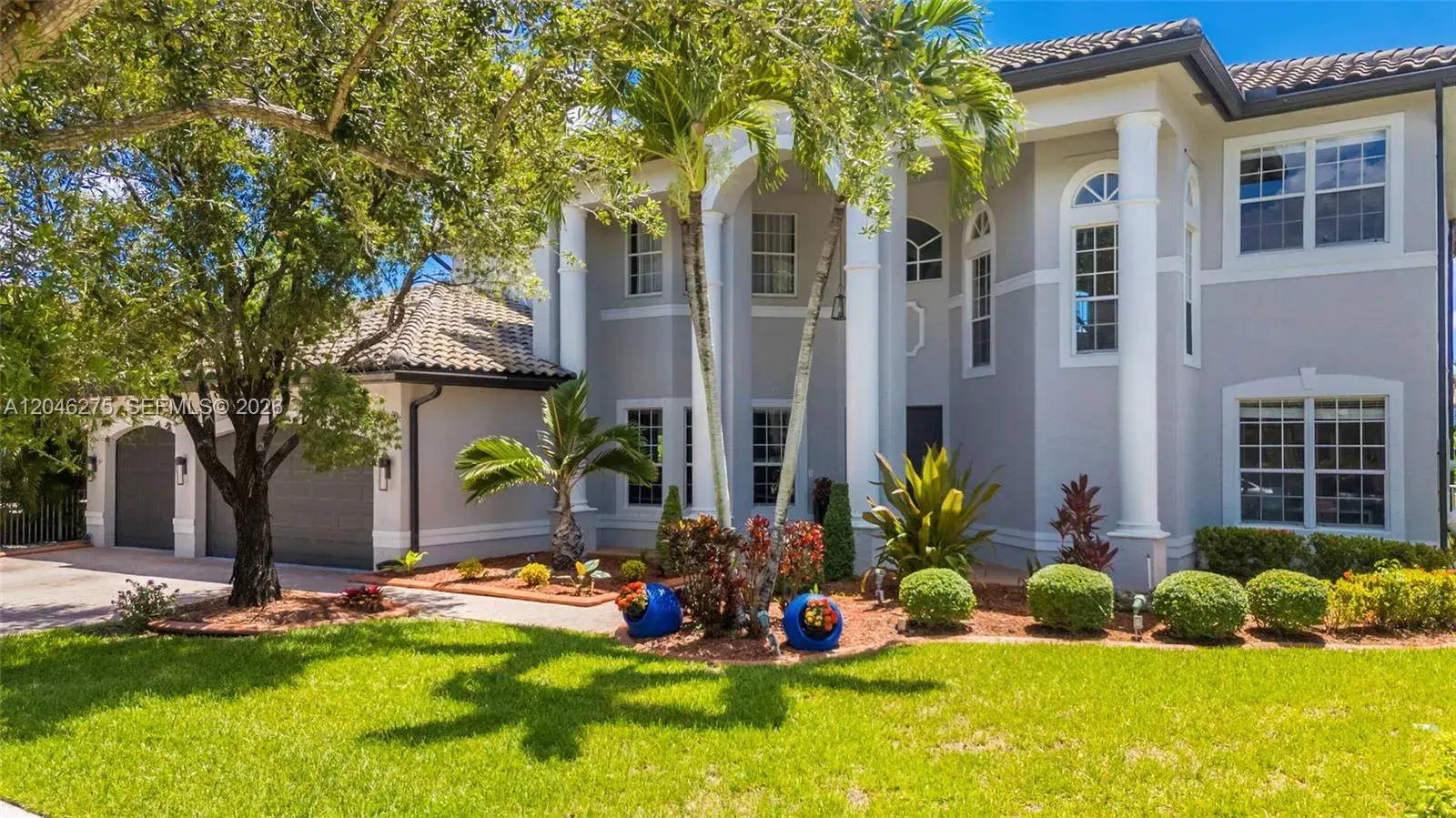 6 bedroom 4 bath Residential for sale at 4135 SW 186th Way, Miramar FL 33029
