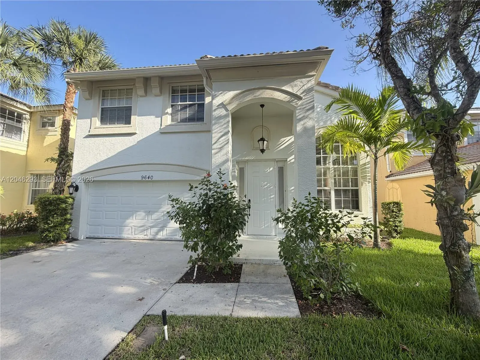 4 bedroom 3 bath for sale at 9640 Wyeth Ct, Wellington FL 33414