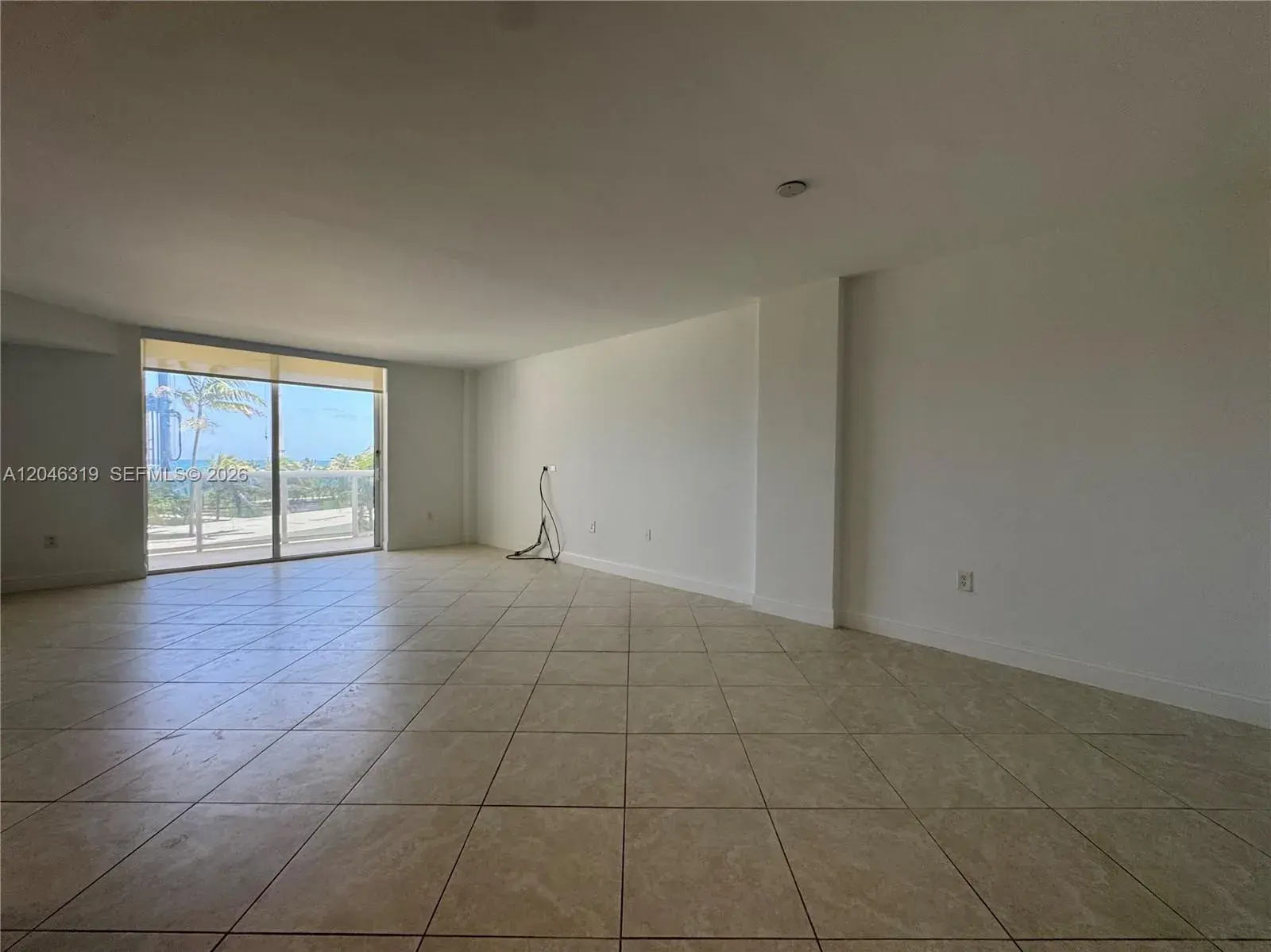 10275 Collins Ave # 318, Bal Harbour FL 33154