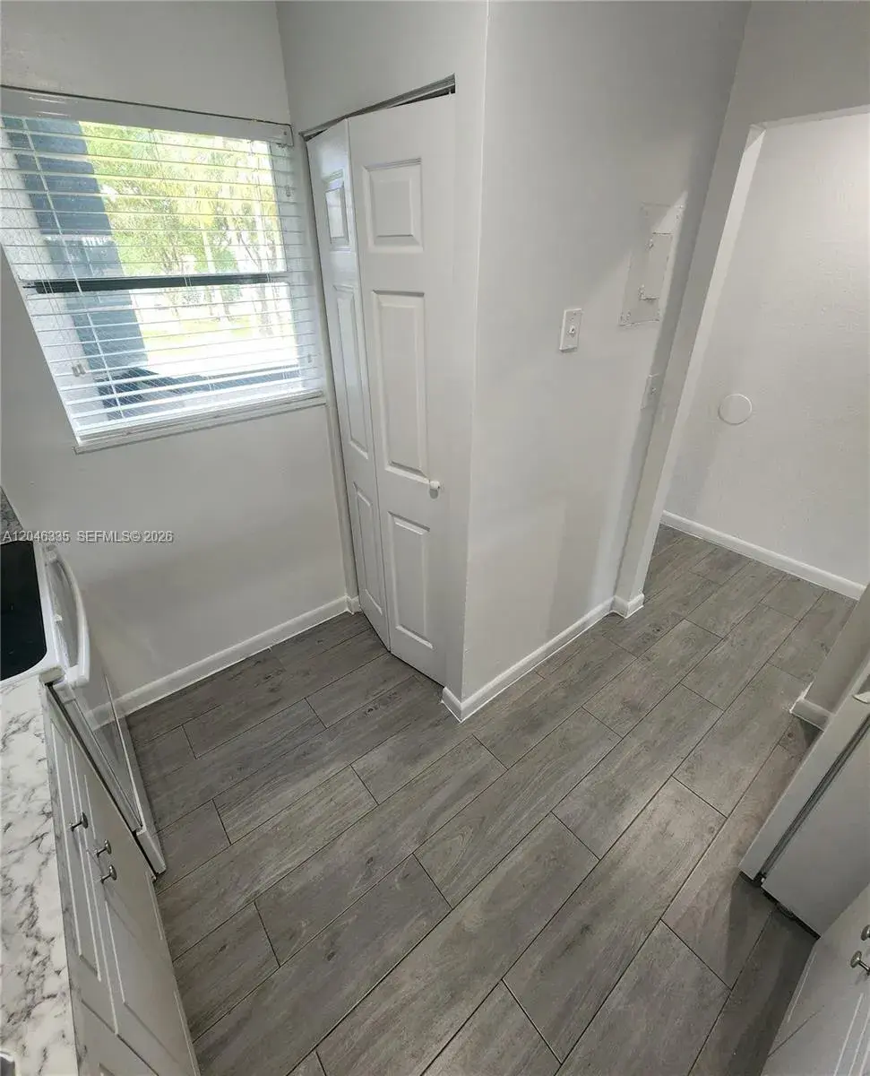 10900 SW 196th St # 204, Cutler Bay FL 33157