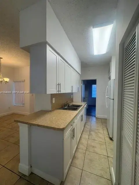 18336 NW 68th Ave # C, Hialeah FL 33015